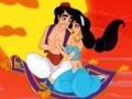 Grá Aladdin Kiss a imirt ar líne