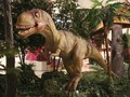 Dinosaurs agus gluaisrothair a imirt ar líne